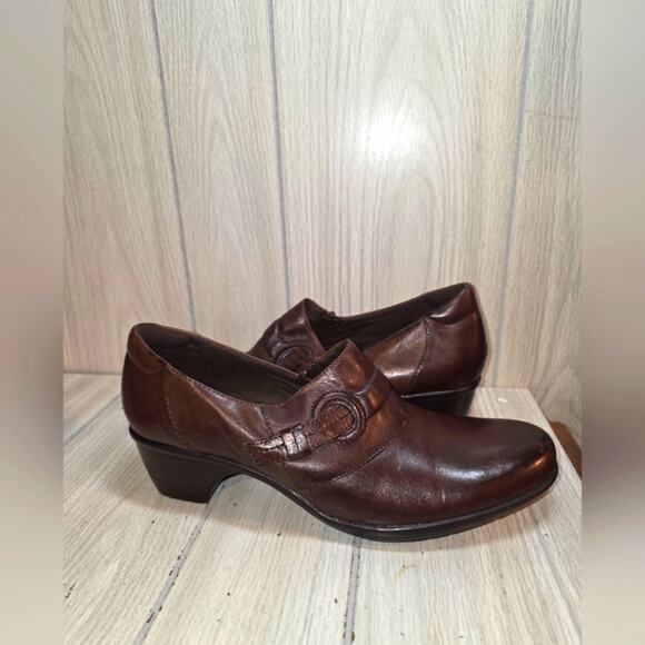 Clarks Womens Brown Leather Clogs Size  11 2" Heel Fairy Witchy  Cottage Boho - Picture 1 of 8